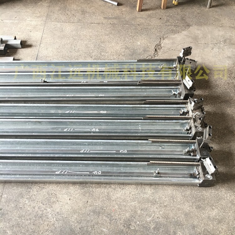 廣西江遠(yuǎn)機(jī)械SK2-R100-全自動(dòng)數(shù)控沖孔機(jī) 各種五金模具加工