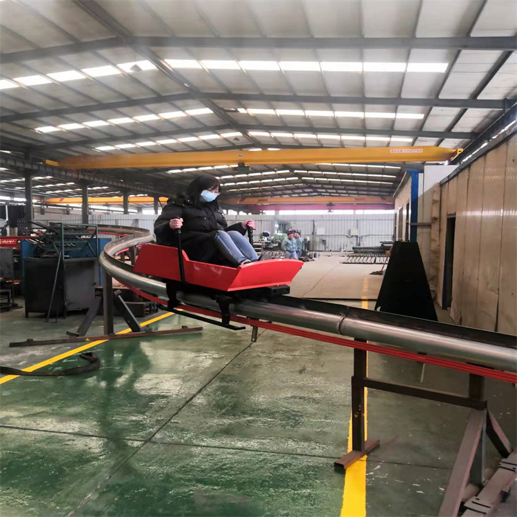 SDJY7288單軌滑車(chē) 無(wú)動(dòng)力大型游樂(lè)設(shè)備廠家