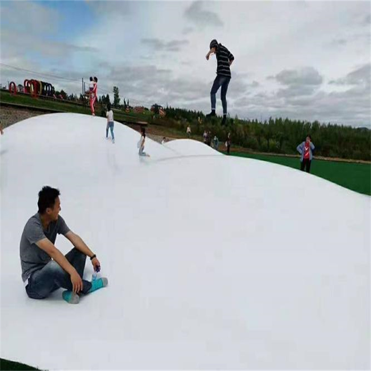 蹦蹦云