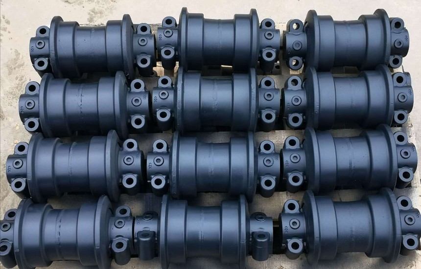 挖掘機支重輪  pc200    pc300 pc400   pc45