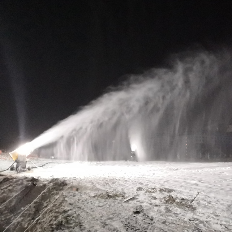 面積均勻造雪機 室外大型造雪機 國產造雪機