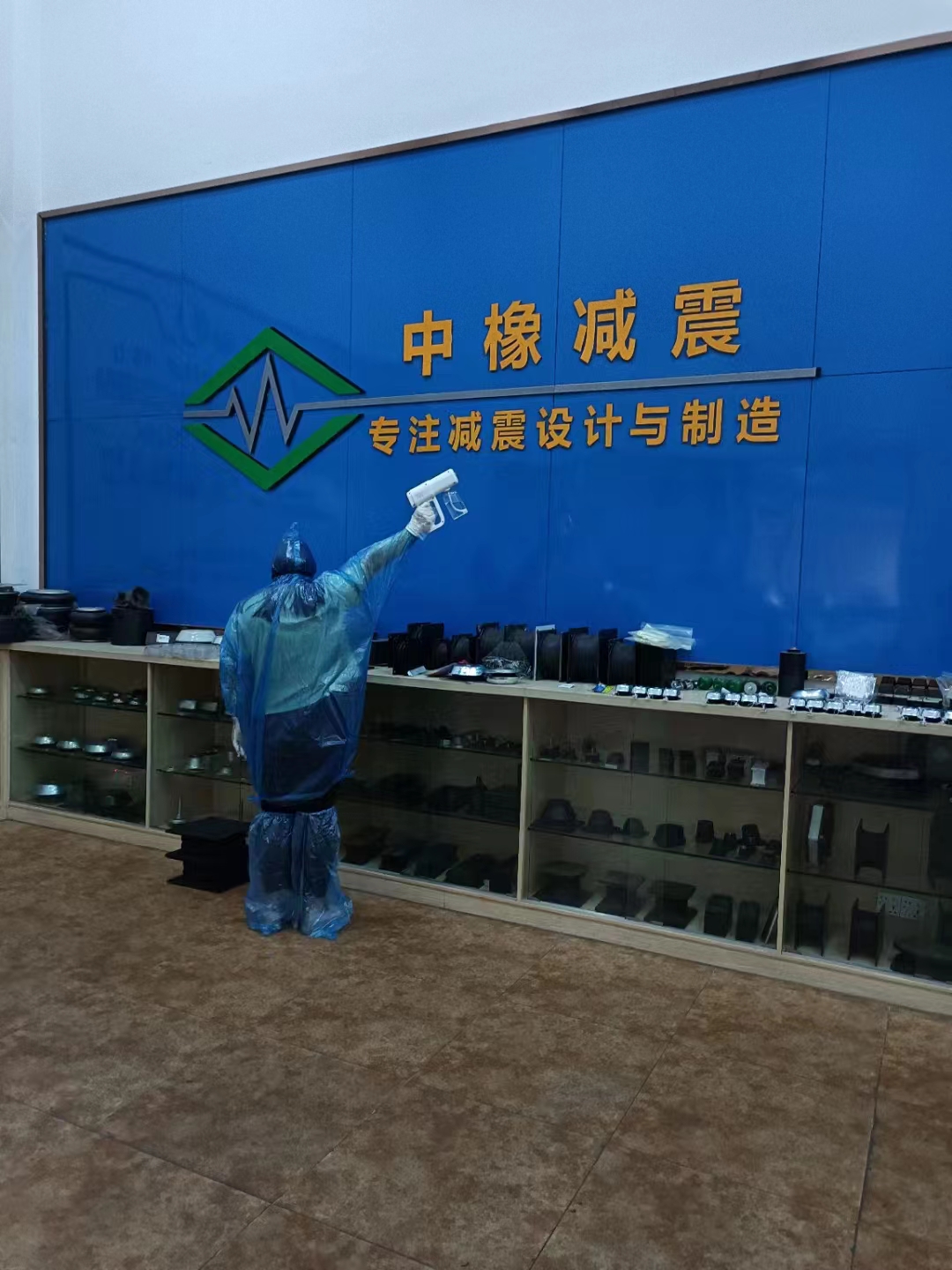 專注機械橡膠減震器
