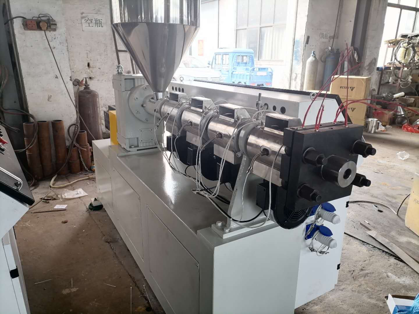 造粒機(jī)設(shè)備多少錢一套