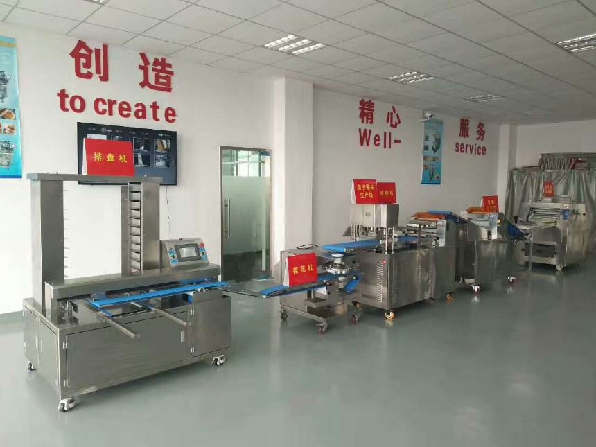 中央工廠包子生產線 雙層皮包子成型機 更好的鎖住湯汁