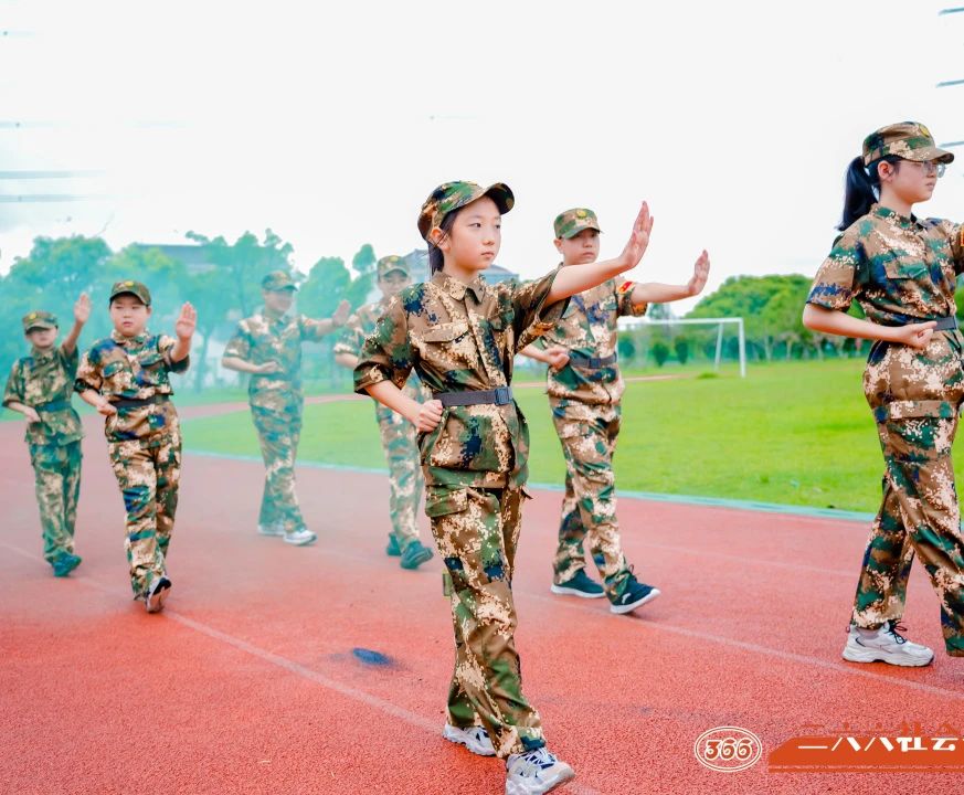 蘇州青少年?duì)I地教育暑期軍事夏令營(yíng)戶(hù)外拓展社會(huì)實(shí)踐活動(dòng)報(bào)名中