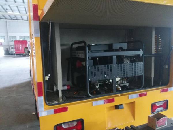 上海薩登10kw車載商用柴油發電機DS10000K/K3報價