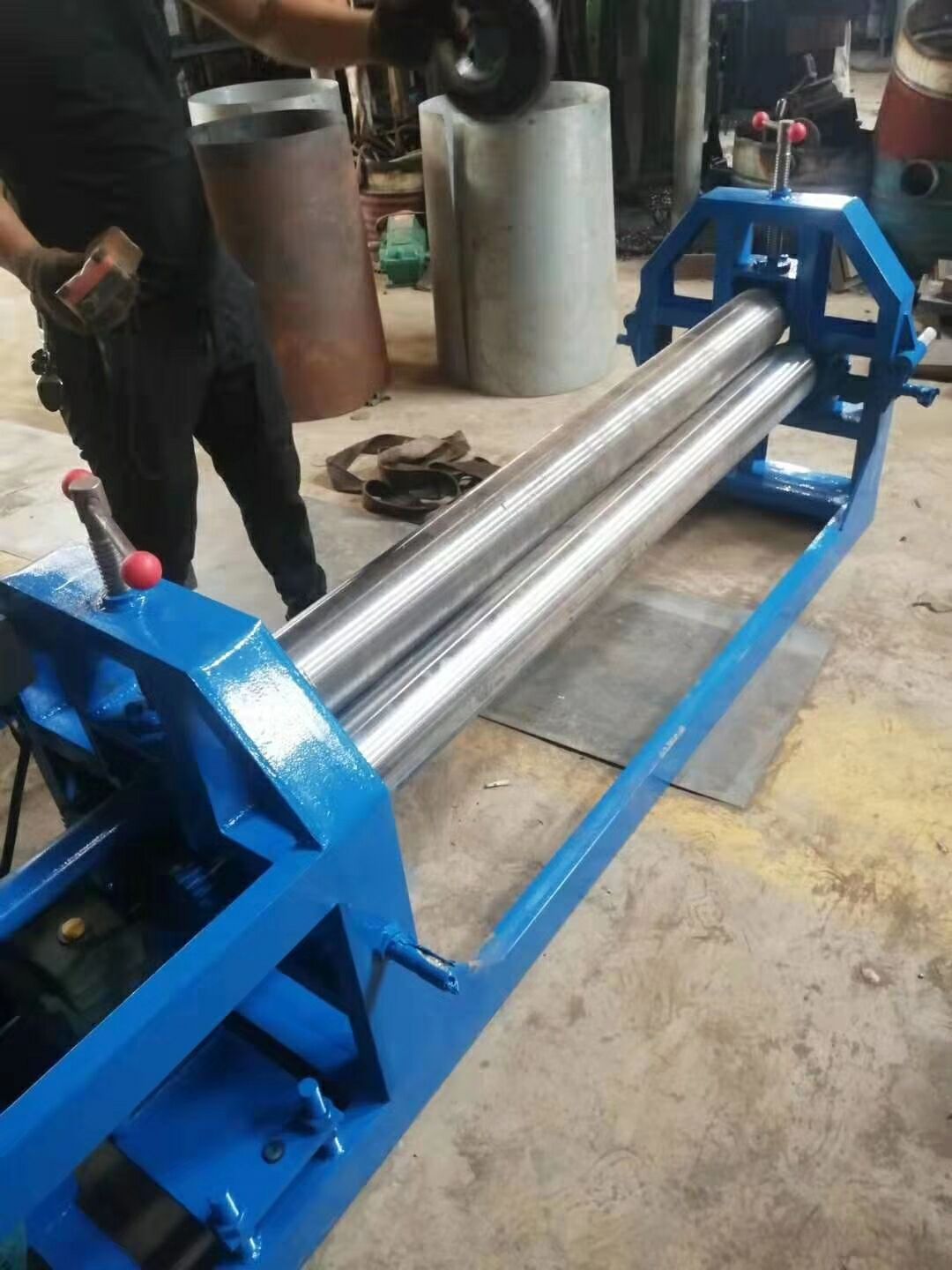 昆明鐵板  鋁板  不銹鋼板卷圓機   三輥卷板機