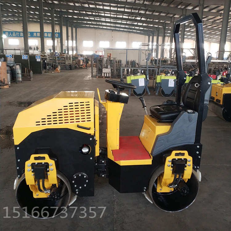 小型座駕壓路機小型振動壓路機全液壓壓實機