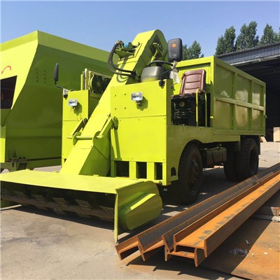 大型牛場四輪清糞車  翻斗自卸式除糞機(jī)