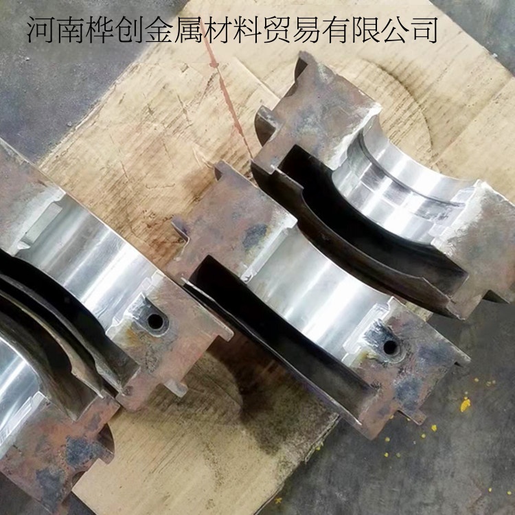 各種型號機械巴氏合金軸瓦軸套