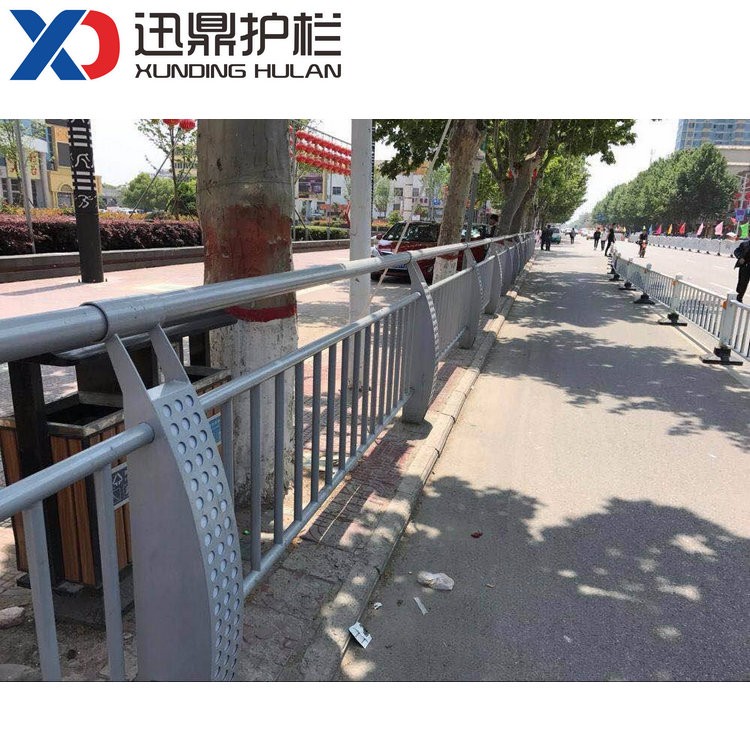 水庫(kù)岸邊圍欄|水庫(kù)岸邊圍欄價(jià)格多少錢一米
