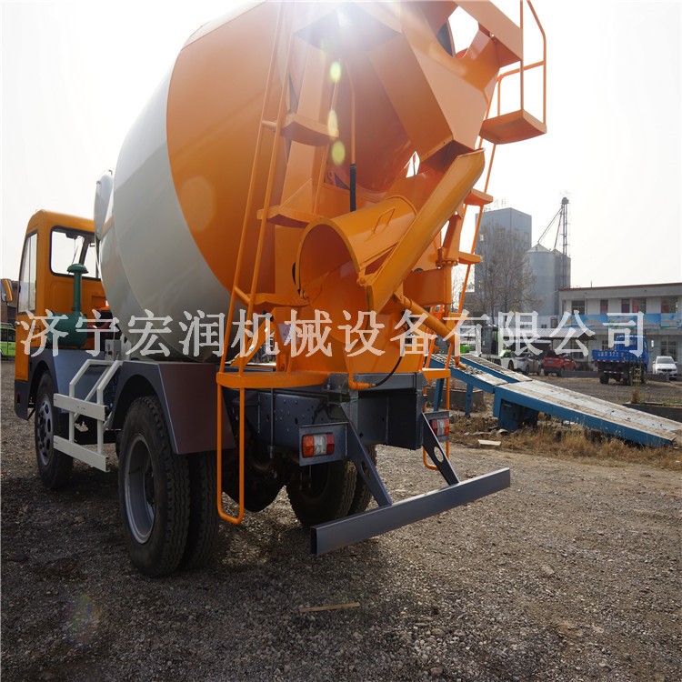 生產四輪多功能混凝土攪拌車 2方混凝土攪拌車現貨混凝土運輸車