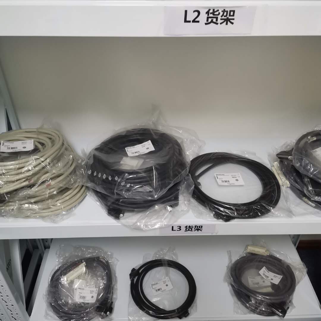 490NAC0100	M580冗余ePAC冗余處理器專用同步適配器
