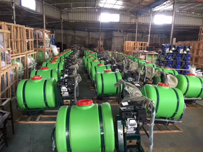 手推式打藥機(jī) 汽油打藥機(jī) 農(nóng)田果園公共場(chǎng)所噴霧機(jī)160L300L 打藥機(jī)