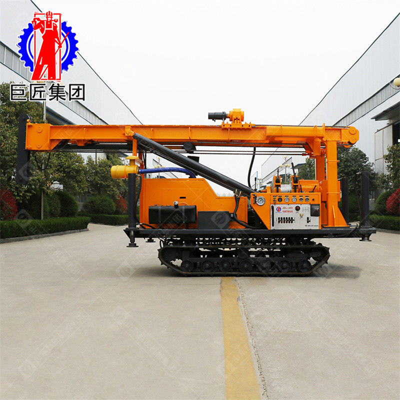 華夏巨匠 JDL-300機(jī)械式頂驅(qū)水氣兩用鉆機(jī)