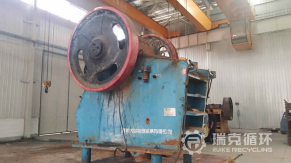 出售洛陽大華重工二手PEF750顎式破碎機(jī)