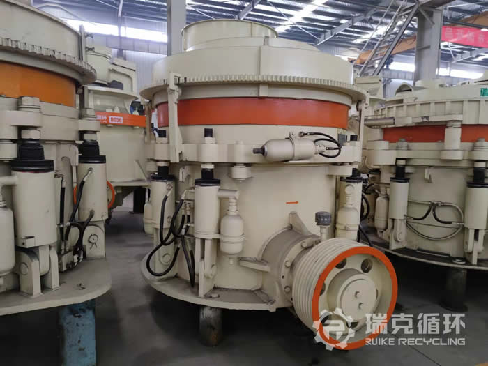 二手HPC220多缸圓錐破碎機待售