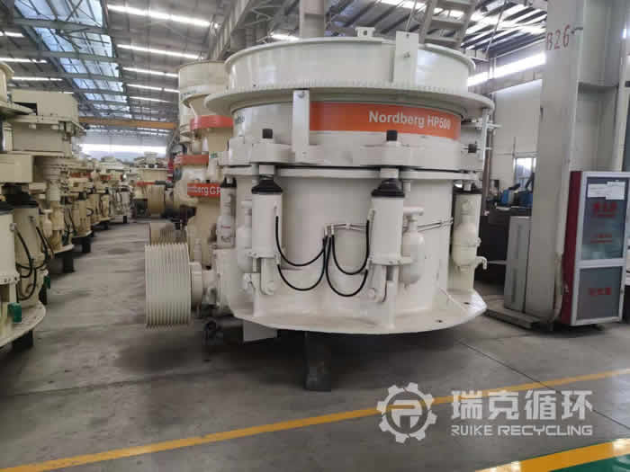出售二手美卓HP500多缸圓錐破碎機