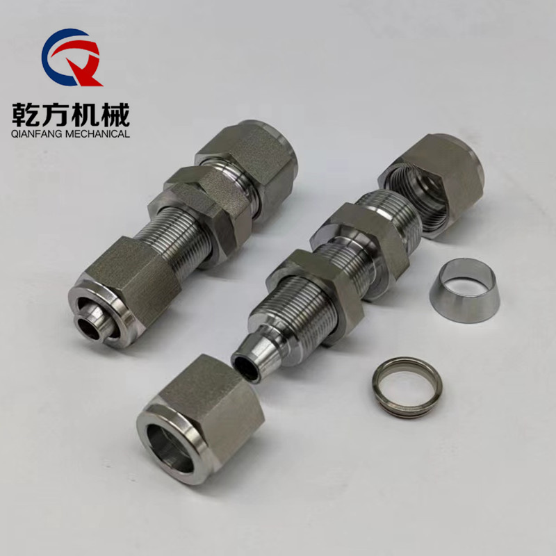 卡套接頭 304/316不銹鋼穿板卡套接頭 2205/2507雙相鋼卡套轉(zhuǎn)穿板快