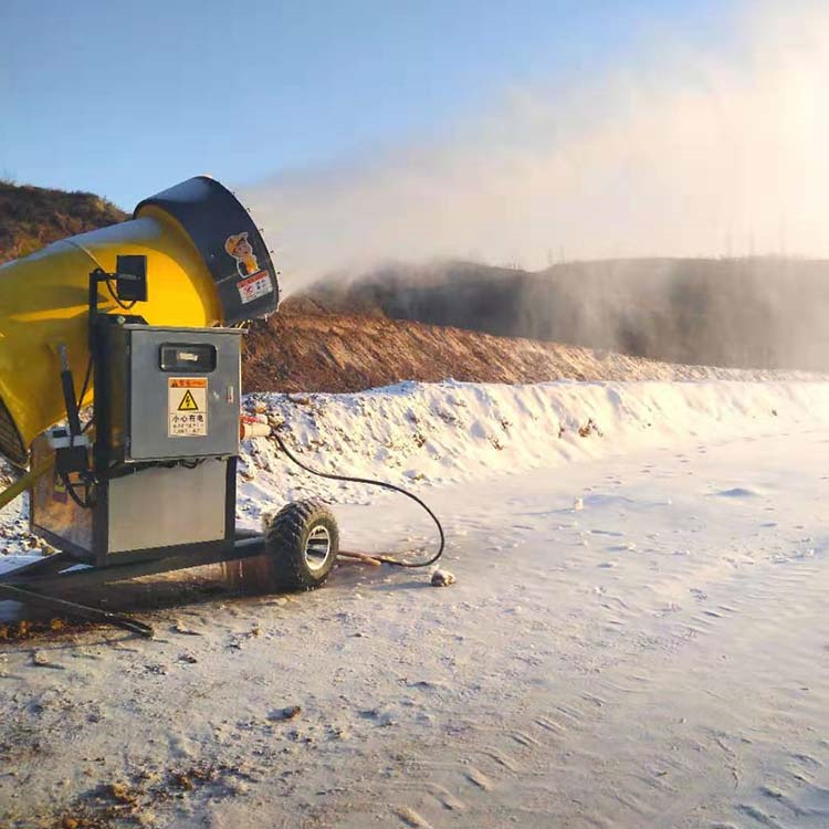 國產金耀EWR-753大黃蜂全自動造雪機 射程遠 出雪量大覆蓋面積廣