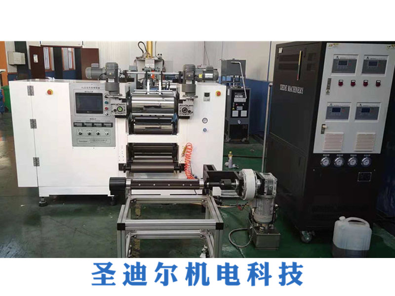 TPU 石墨烯加熱膜壓延機