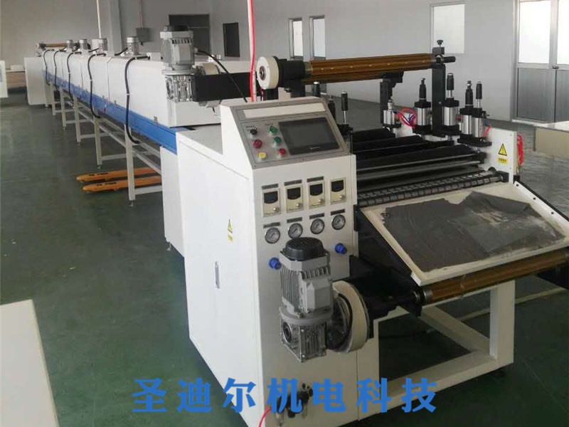 多功能裁片機