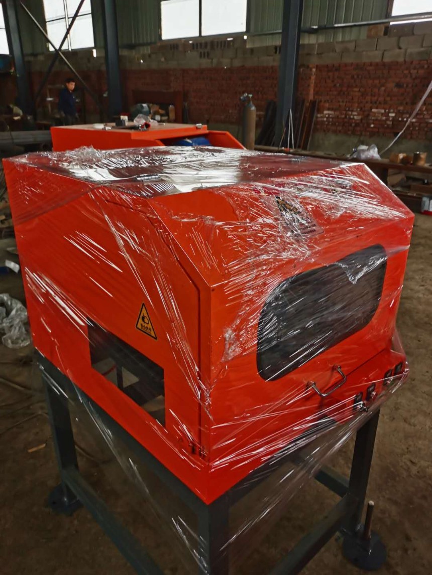 廠家供應鋼筋打磨機  鋼筋端頭打磨機     鋼筋頭磨平機     數控鋼筋頭打