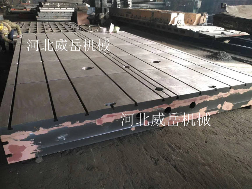 廠家熱賣鑄鐵平臺HT250材質鑄鐵試驗平臺耐用4條T型槽