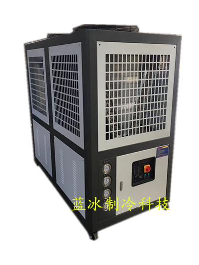 風冷式冷水機