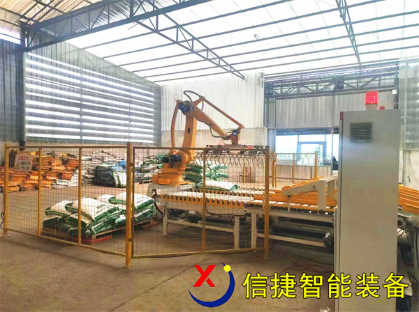 未來車間大多數人工將被機器代替，立柱機器人建材行業應用