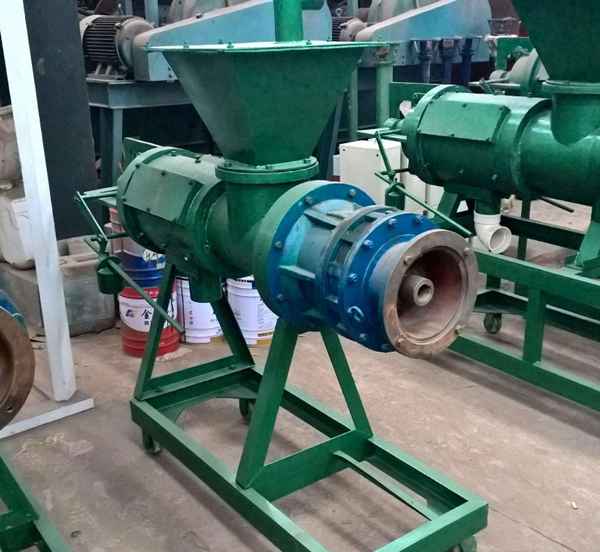 st200型螺旋擠壓式干濕分離機