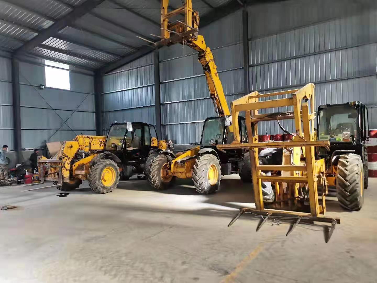 原裝進(jìn)口JCB535伸縮臂叉車，叉裝車