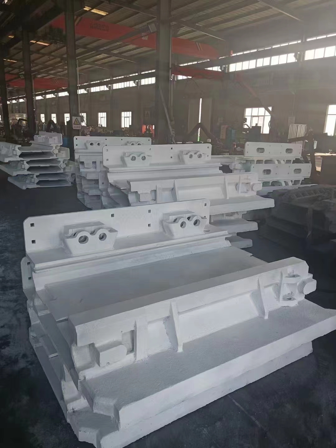 供應(yīng)右二抬高變線槽154S15/0714煤礦設(shè)備廠家