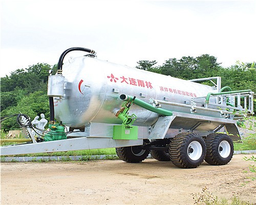 廠家供應大型沼液廄液施肥機 液態肥施肥車 禽畜糞污拋灑車