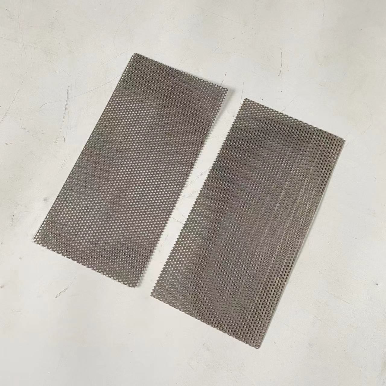 沖孔網(wǎng)片鍍鋅304沖孔過濾篩網(wǎng)洞洞板 不銹鋼沖孔網(wǎng)散熱板現(xiàn)貨批發(fā)