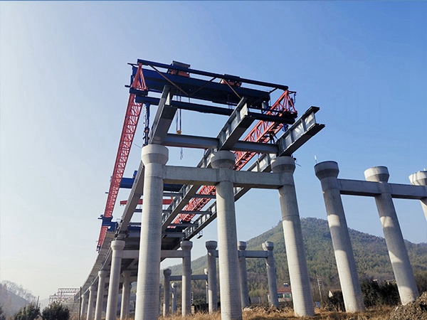 吉林長春架橋機廠家250噸架橋機操作關(guān)鍵點