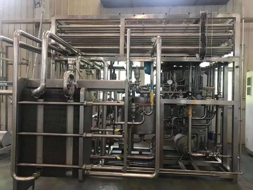 APV巴氏殺菌機16噸